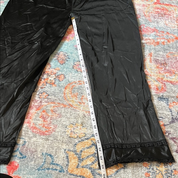 Vintage Adonna Black Satin Sleepwear/Slip Pants Set - Picture 3 of 4